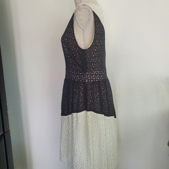 BLACK Saks Fifth Avenue Asymmetric Colorblock Lace Dress - Picture 6 of 10
